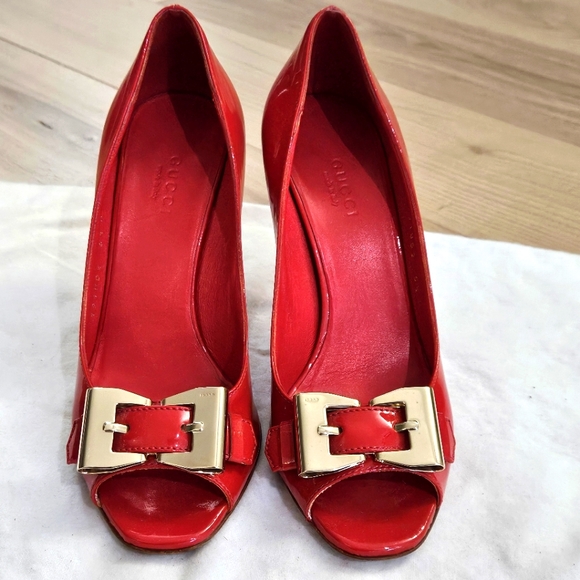 Authentic Gucci Red Patent Leather Peep Toe Pumps 5.5 B - Picture 1 of 16